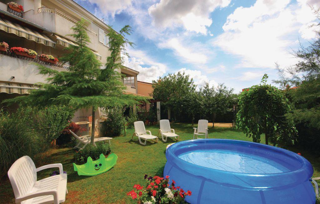 Villa Triton Vinkuran Exterior photo